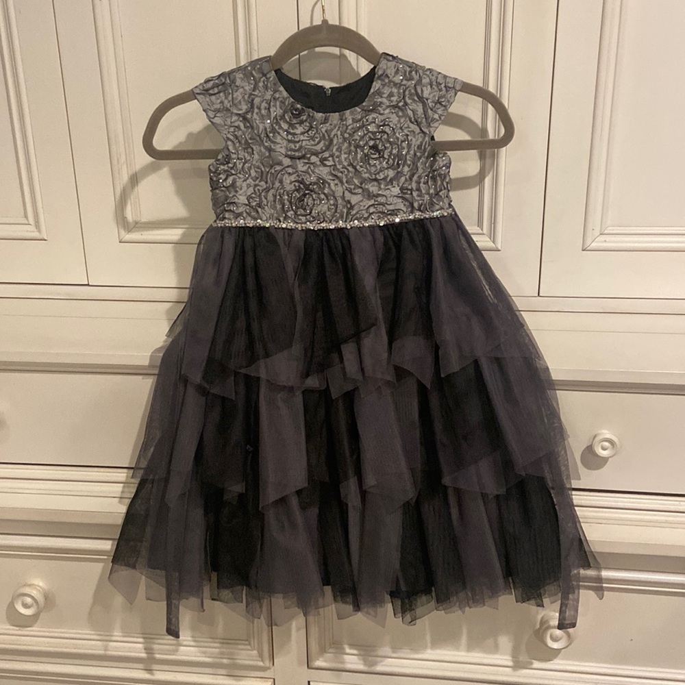Isobella and Chloe girls party dress. Size 5